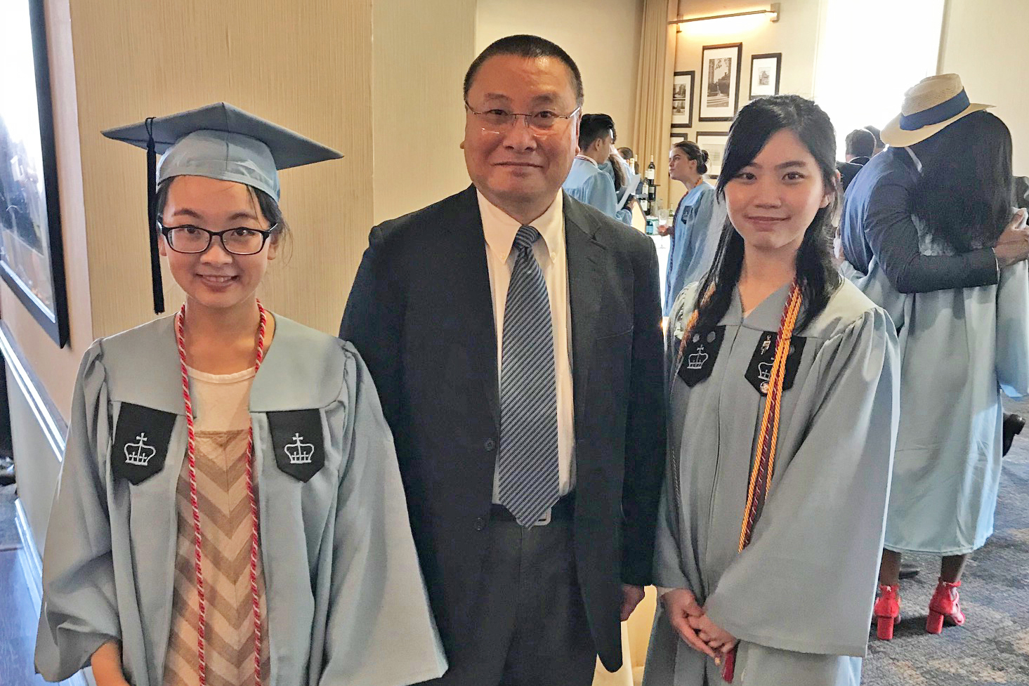 Two CLASS students graduate from the Joint Bachelor’s Degree Program between CityU and Columbia University