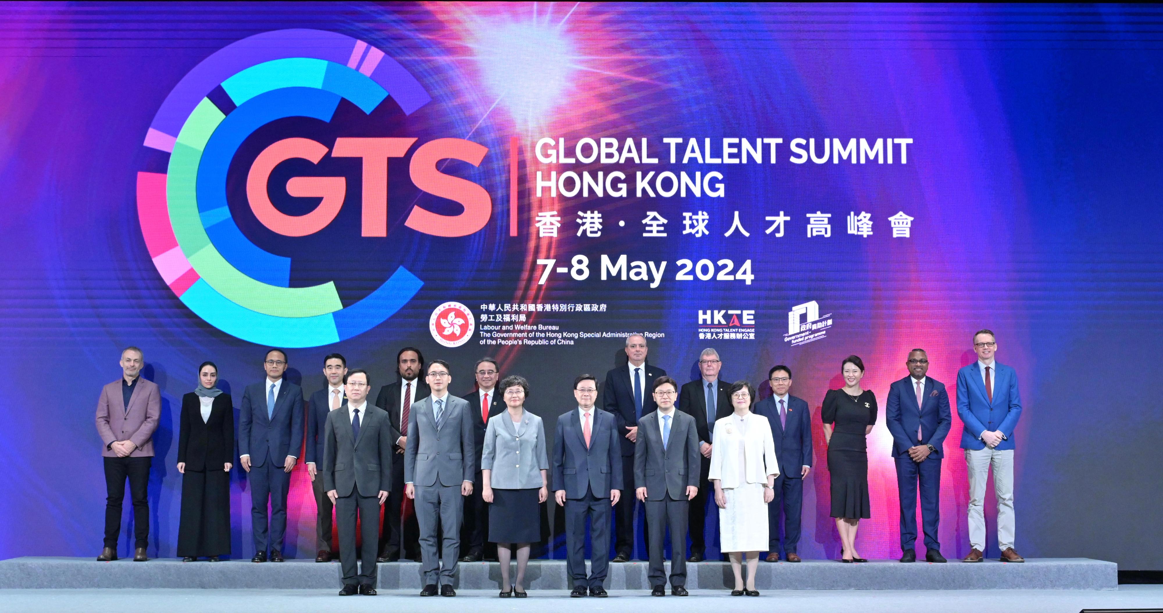 CLASS Dean Co-hosts a Panel Discussion at Global Talent Summit · Hong Kong