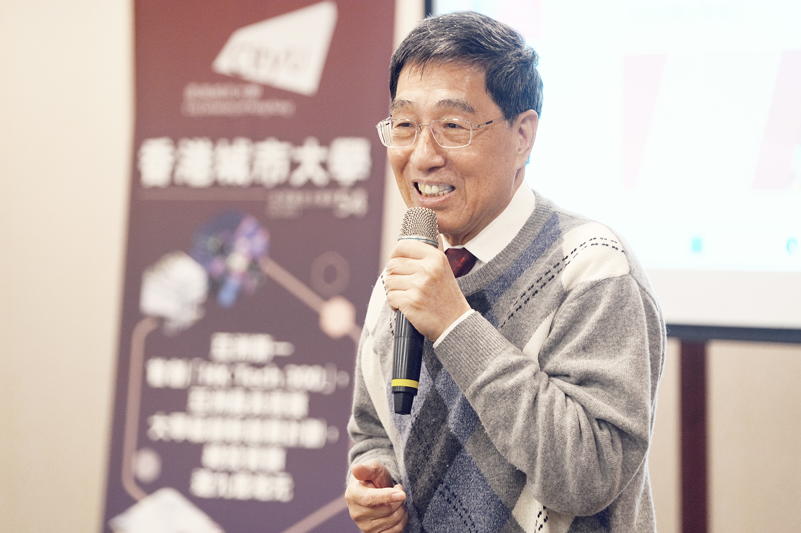 President Kuo shared CityU’s recent achievements at the dinner reception.
